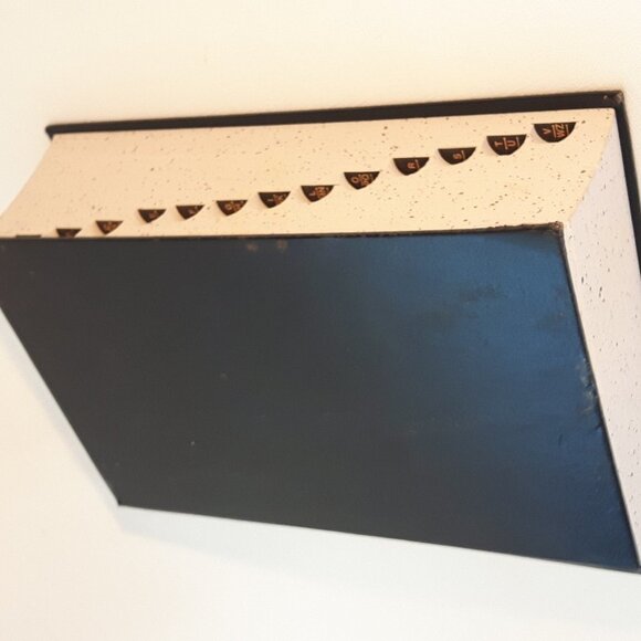 1995 Oxford Concise English Dictionary - Picture 3 of 3